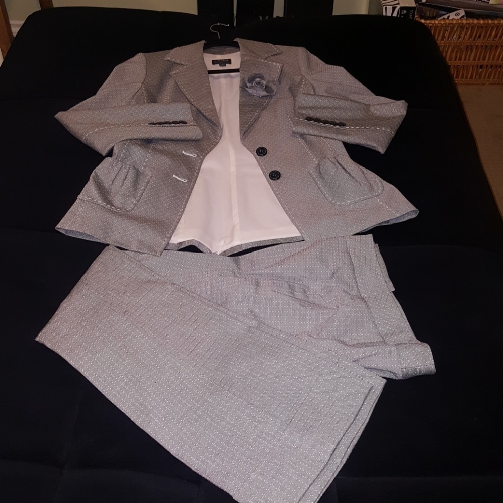 2 piece suit